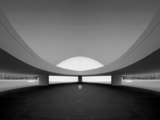 http://www.josecavana.com/files/gimgs/th-17_Niemeyer 06.jpg